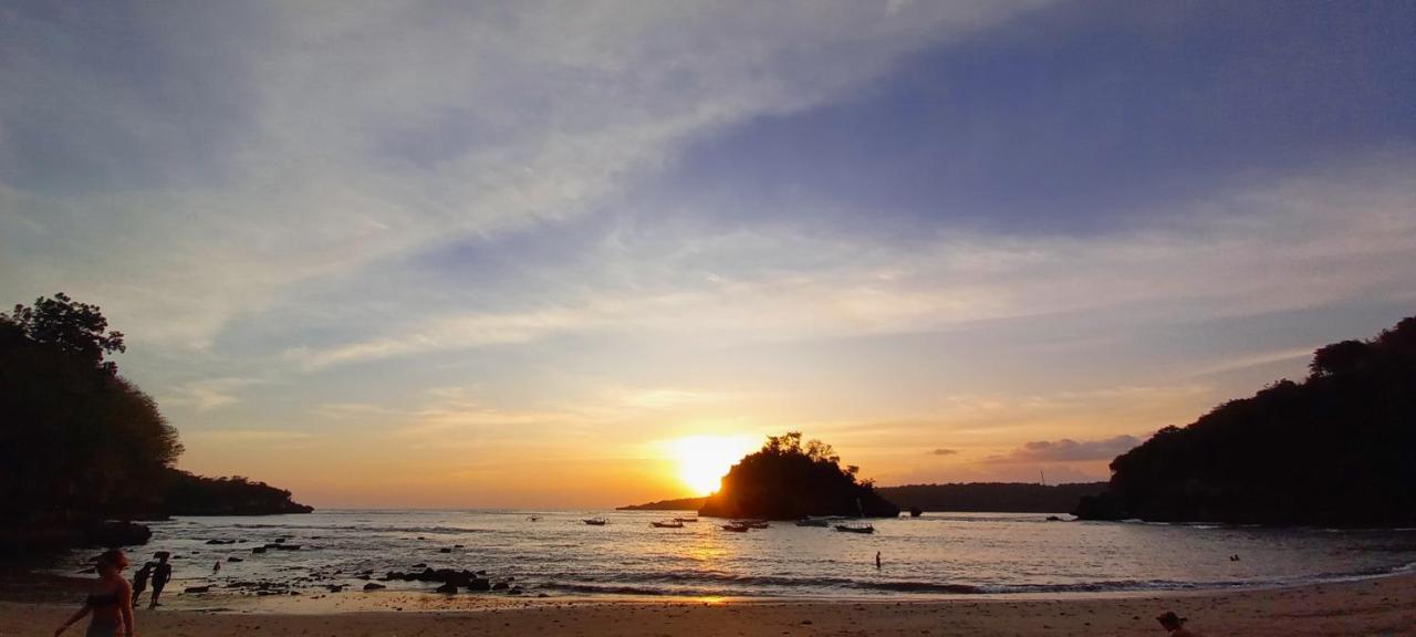 D'Lebah Homestay Nusa Penida Zewnętrze zdjęcie